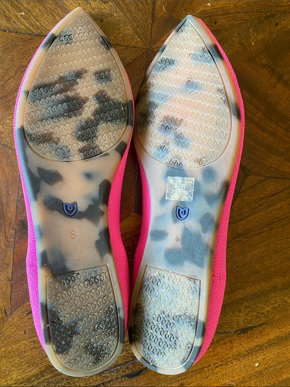 ROTHY’S THE POINT BALLET FLATS IN DRAGON FRUIT FUCHIA PINK SIZE 8 - Picture 2 of 7